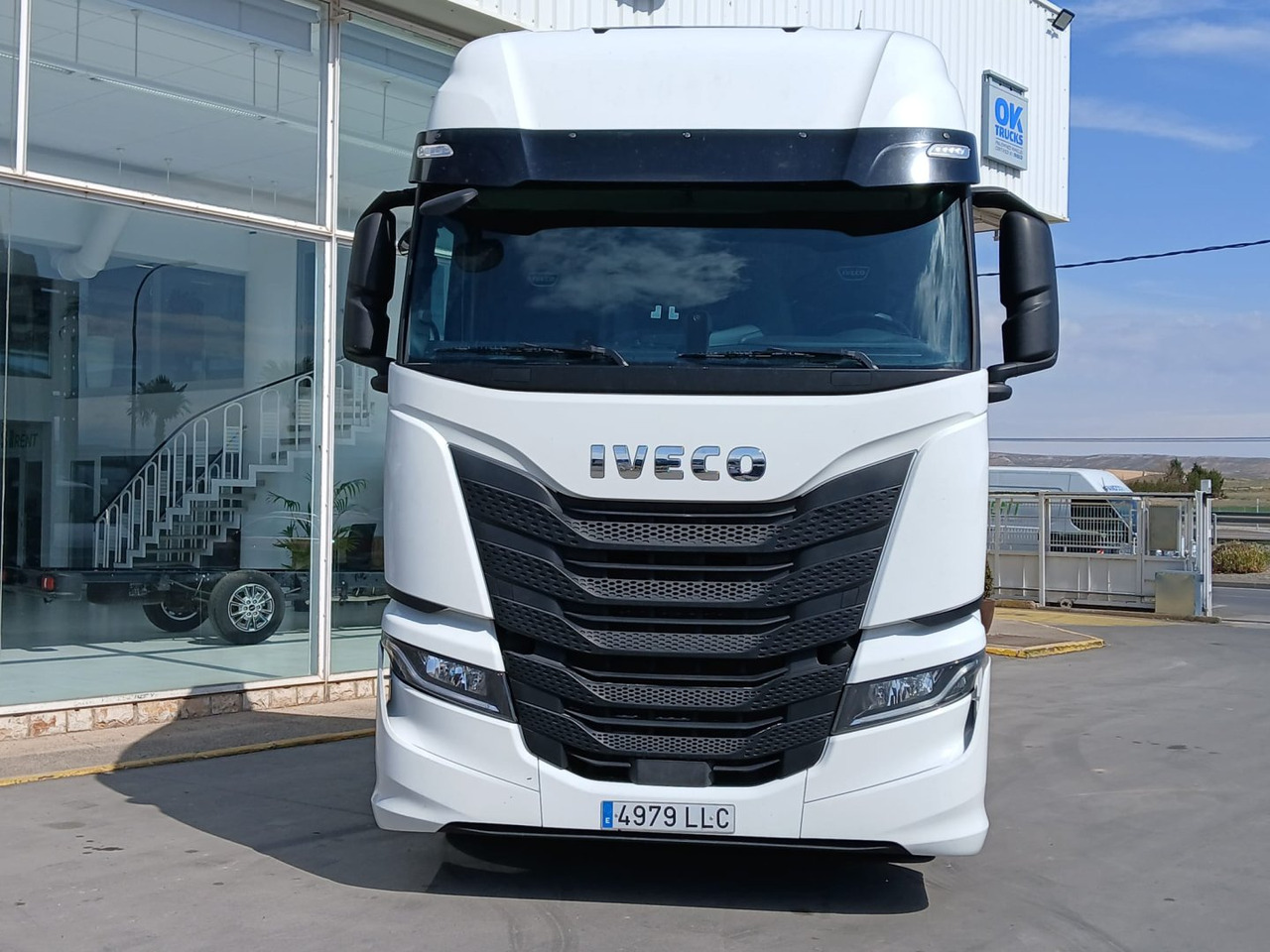Cabeza Tractora IVECO 480 AUTOMATICO CON INTARDER - وحدة جر: صورة 2 Cabeza Tractora IVECO 480 AUTOMATICO CON INTARDER - وحدة جر: صورة 2