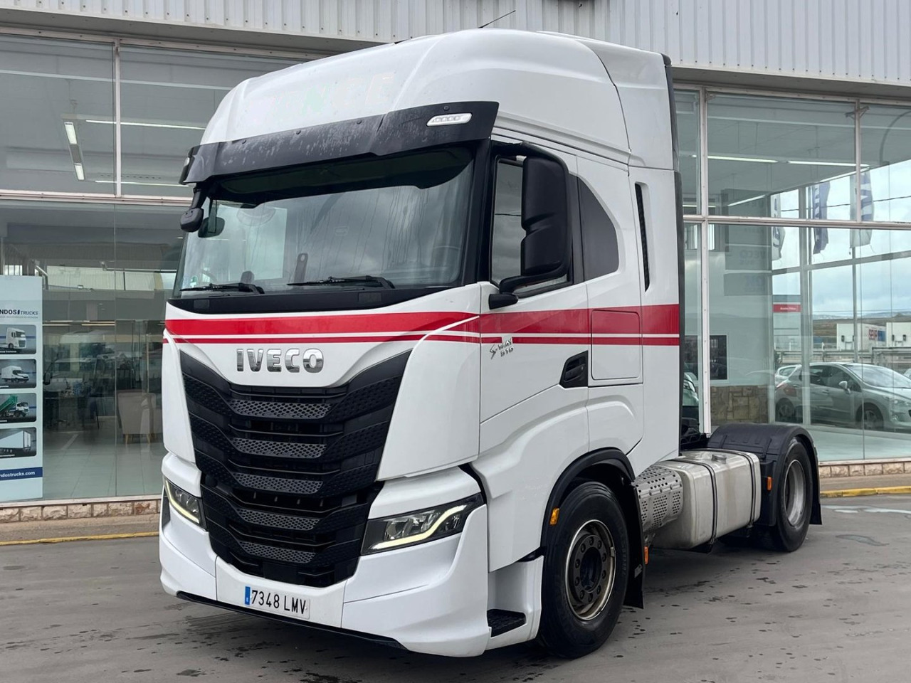 Cabeza Tractora IVECO 510 AUTOMATICO INTARDER - وحدة جر: صورة 1 Cabeza Tractora IVECO 510 AUTOMATICO INTARDER - وحدة جر: صورة 1