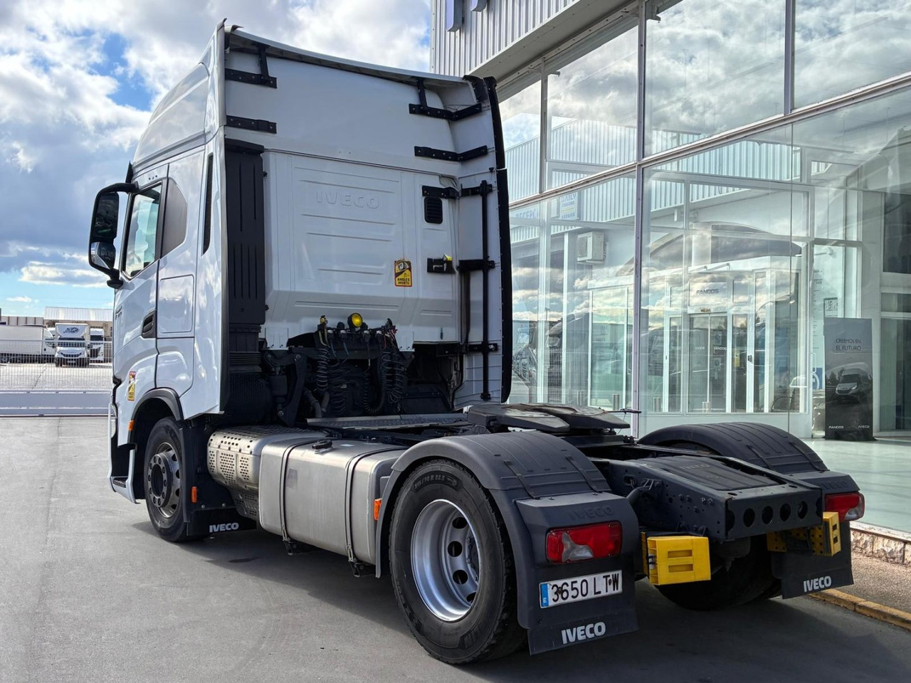 Cabeza Tractora IVECO S-WAY 510 AUTOMATICO CON INTARDER - وحدة جر: صورة 4 Cabeza Tractora IVECO S-WAY 510 AUTOMATICO CON INTARDER - وحدة جر: صورة 4