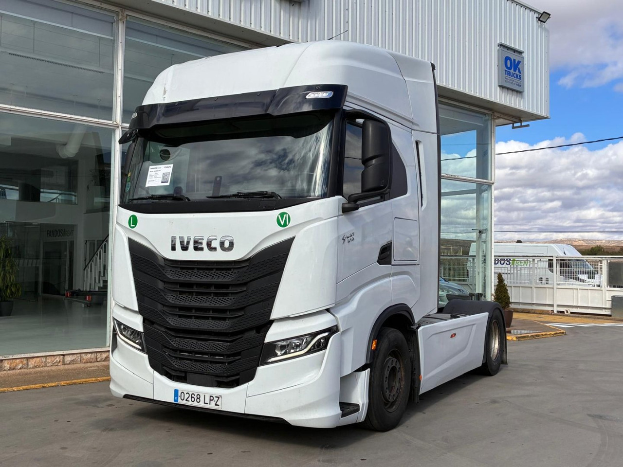 Cabeza Tractora IVECO S-WAY 510 AUTOMATICO CON INTARDER - وحدة جر: صورة 1 Cabeza Tractora IVECO S-WAY 510 AUTOMATICO CON INTARDER - وحدة جر: صورة 1