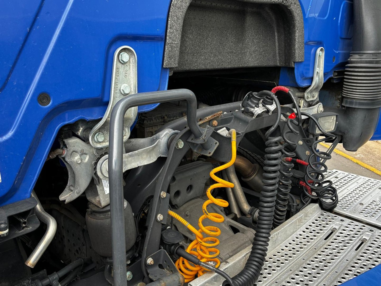 Cabeza Tractora Mercedes ACTROS 1846 INTARDER - وحدة جر: صورة 5 Cabeza Tractora Mercedes ACTROS 1846 INTARDER - وحدة جر: صورة 5