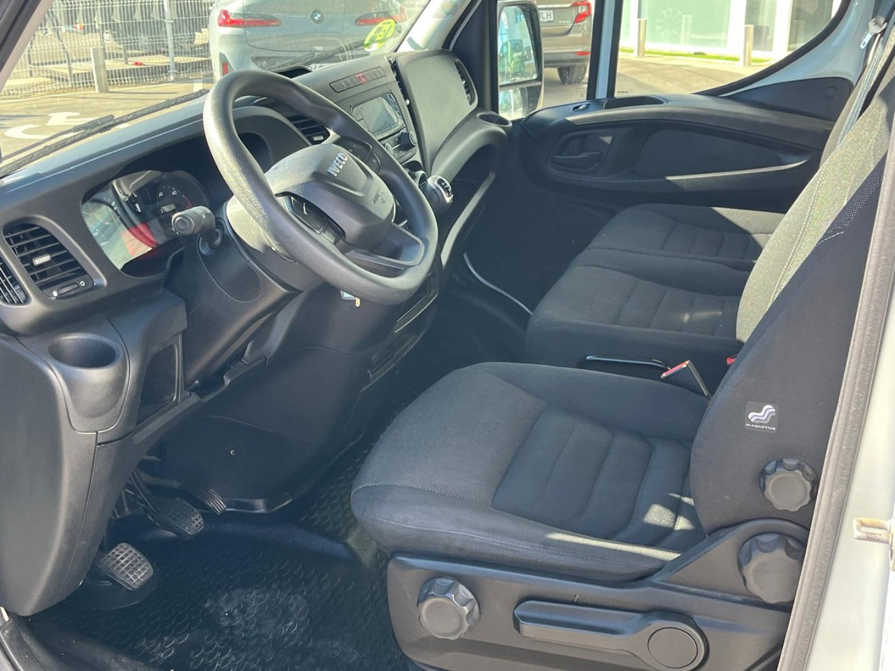 Frigorífico IVECO 35C16 3.0 FRIGORIFICA - شاحنة مُبرّدة للتوصيل: صورة 5 Frigorífico IVECO 35C16 3.0 FRIGORIFICA - شاحنة مُبرّدة للتوصيل: صورة 5