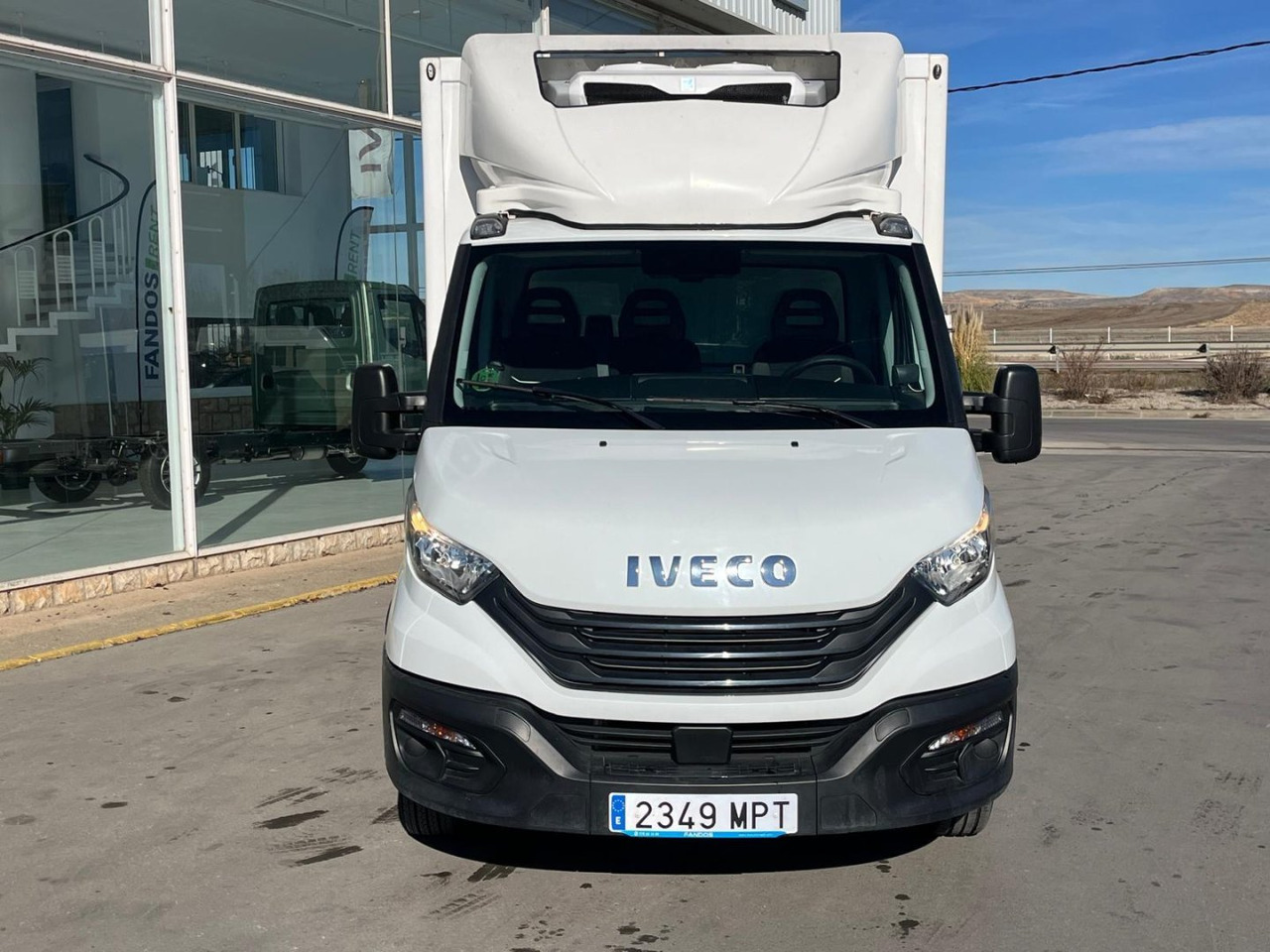 Frigorífico IVECO 35C16 3.0 FRIGORIFICA - شاحنة مُبرّدة للتوصيل: صورة 2 Frigorífico IVECO 35C16 3.0 FRIGORIFICA - شاحنة مُبرّدة للتوصيل: صورة 2