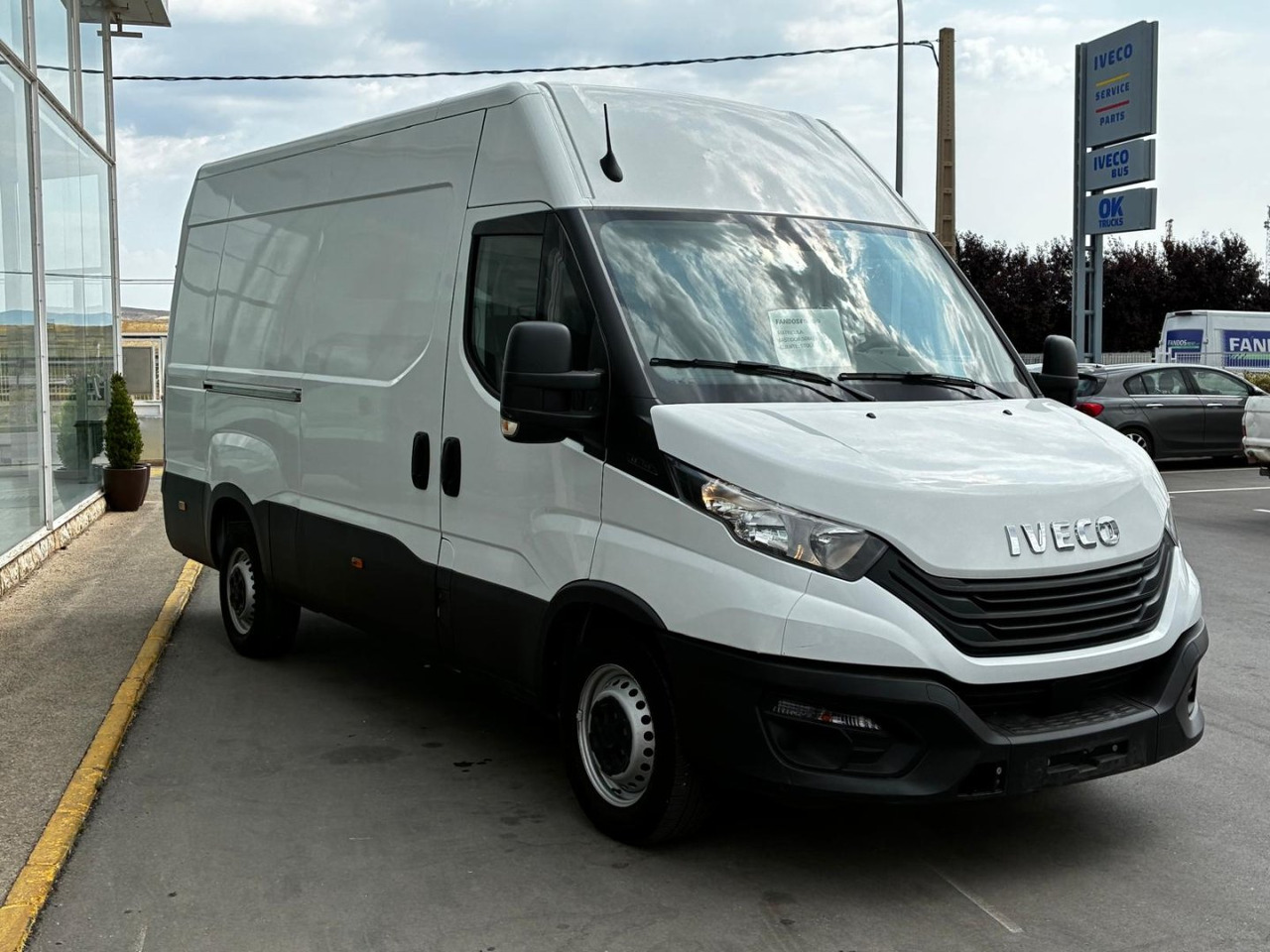 Furgón IVECO 35S14 12m3 - فان: صورة 3 Furgón IVECO 35S14 12m3 - فان: صورة 3