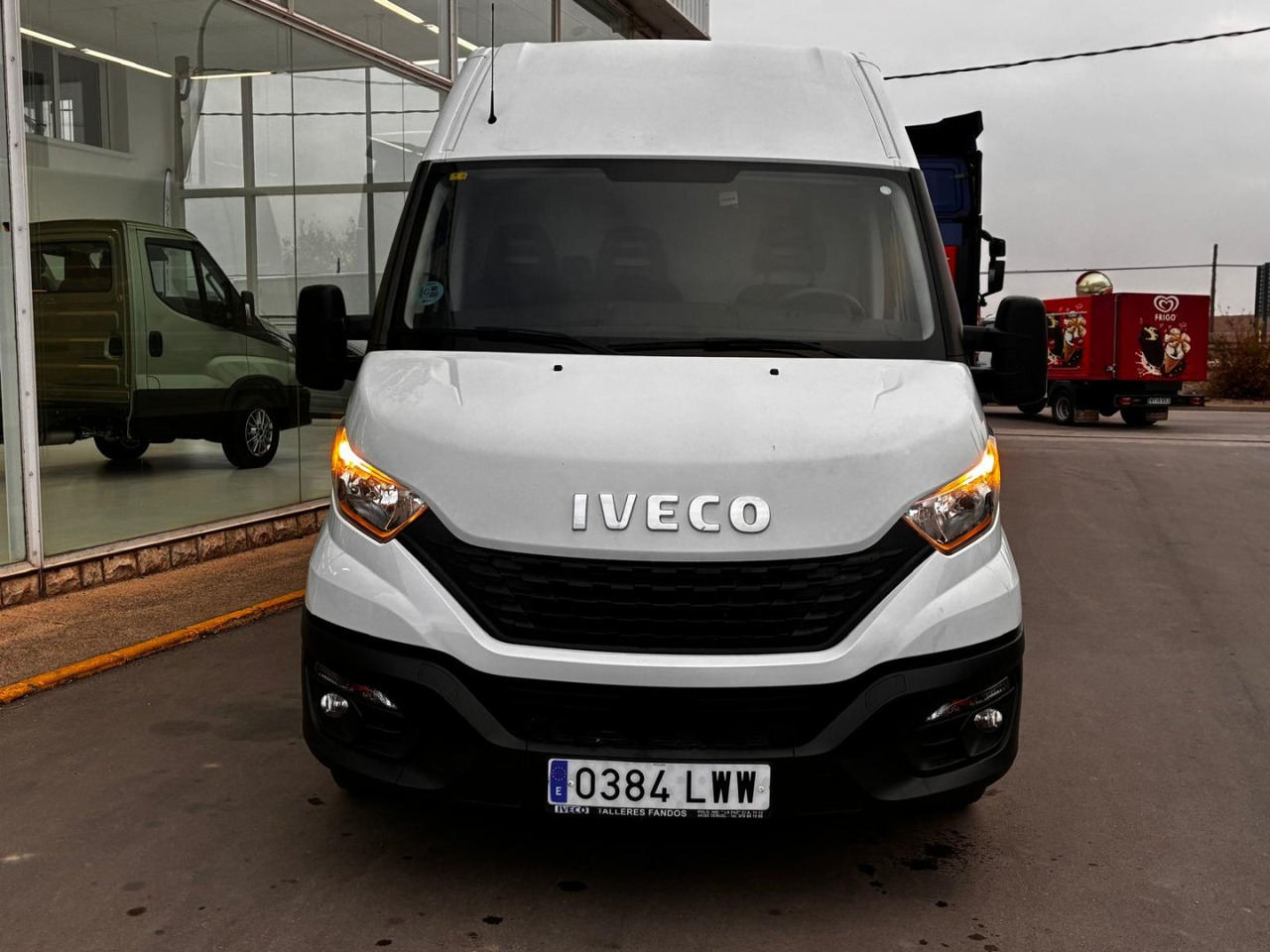 Furgón IVECO 35S14 V 16m3 - فان: صورة 2 Furgón IVECO 35S14 V 16m3 - فان: صورة 2