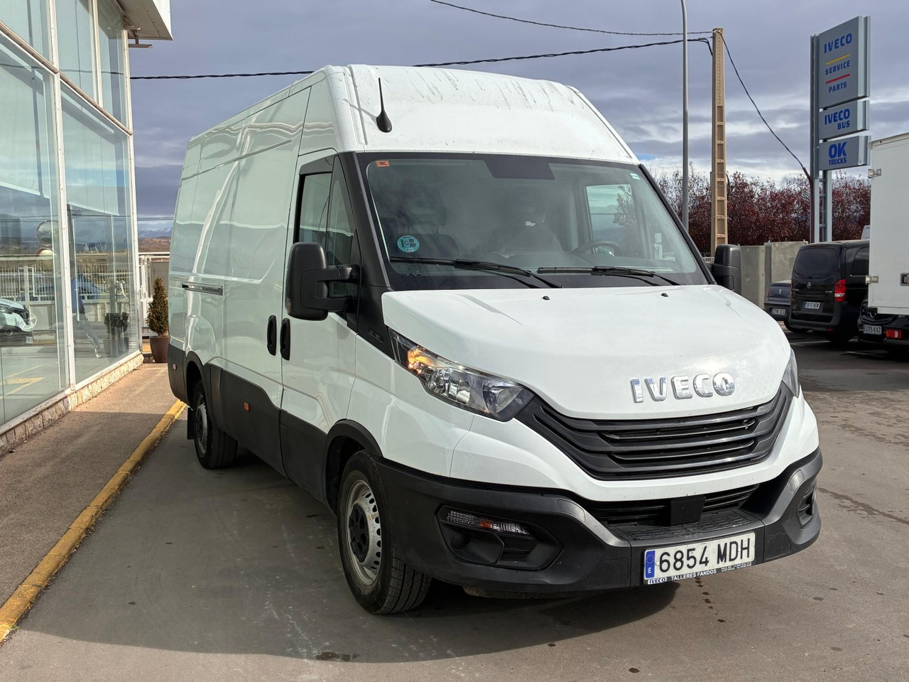 Furgón IVECO 35S16 V 12m3 - فان: صورة 3 Furgón IVECO 35S16 V 12m3 - فان: صورة 3