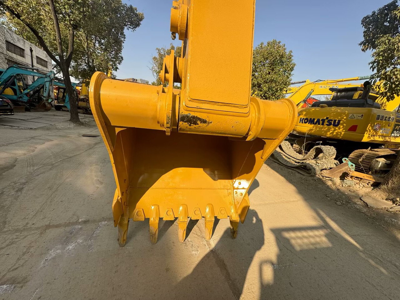 CAT 330D2L - حفار زحاف: صورة 3 CAT 330D2L - حفار زحاف: صورة 3