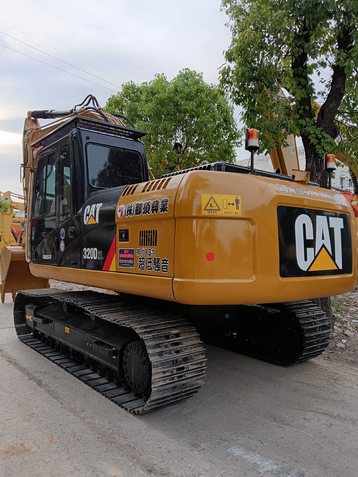 CATERPILLAR 320D 2 L CAT 320 GC - حفار زحاف: صورة 2 CATERPILLAR 320D 2 L CAT 320 GC - حفار زحاف: صورة 2