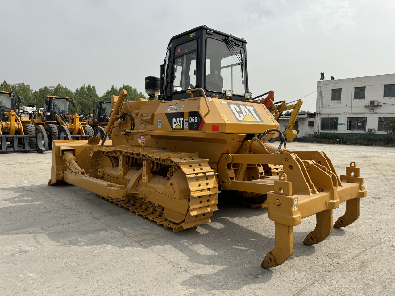 CATERPILLAR D 6 G CAT D6G D7G D8T - جرافة: صورة 1 CATERPILLAR D 6 G CAT D6G D7G D8T - جرافة: صورة 1