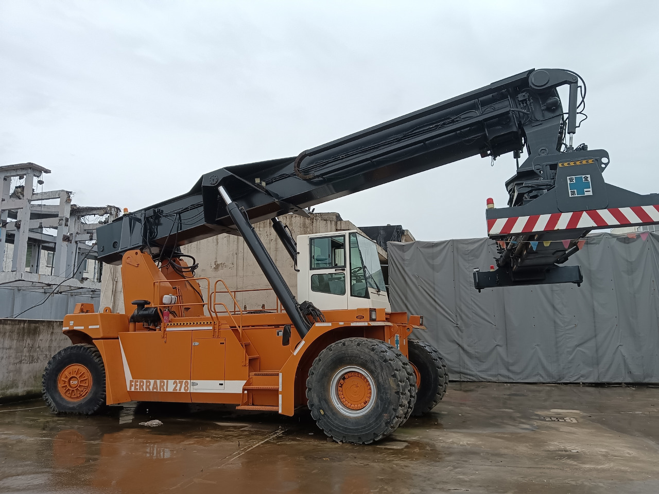 CVS FERRARRI 278 Ferrarri F278.6 - المعبِّئ المناول: صورة 1 CVS FERRARRI 278 Ferrarri F278.6 - المعبِّئ المناول: صورة 1