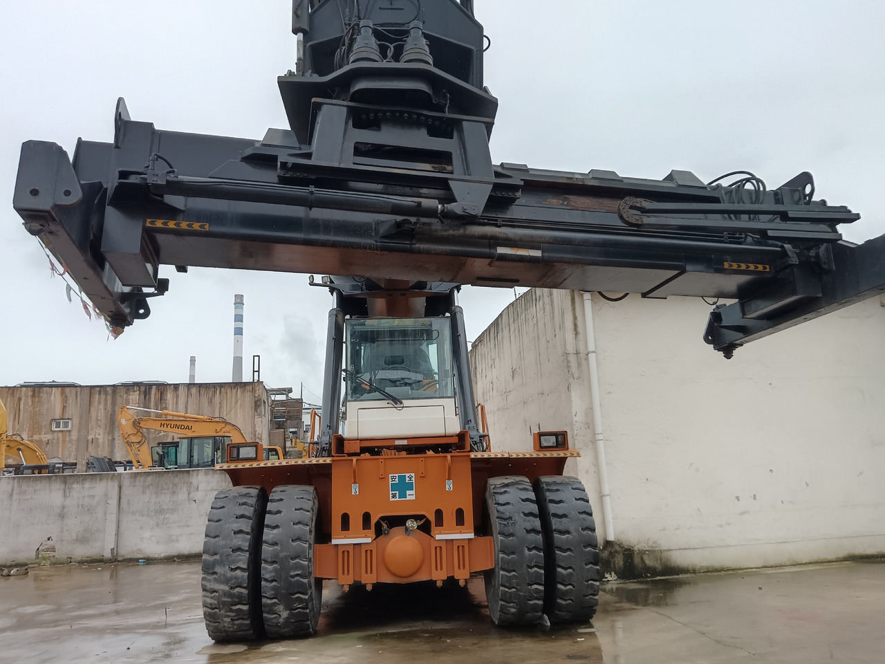 CVS FERRARRI F278 45 ton - المعبِّئ المناول: صورة 1 CVS FERRARRI F278 45 ton - المعبِّئ المناول: صورة 1