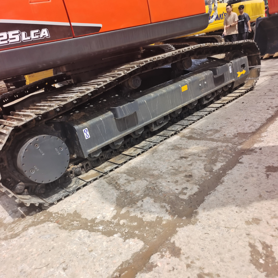 DOOSAN DX225LC-9C DX 225 LCA - حفار زحاف: صورة 2 DOOSAN DX225LC-9C DX 225 LCA - حفار زحاف: صورة 2