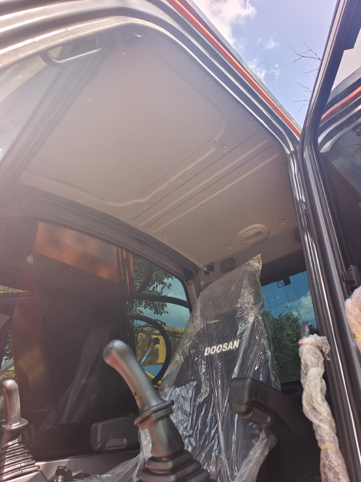 DOOSAN DX225LCA DX225 LC-9C - حفار زحاف: صورة 5 DOOSAN DX225LCA DX225 LC-9C - حفار زحاف: صورة 5