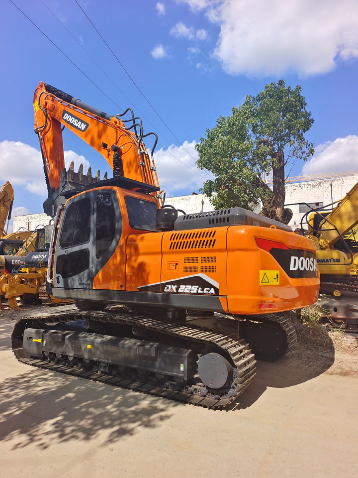 DOOSAN DX225LCA DX225 LC-9C - حفار زحاف: صورة 1 DOOSAN DX225LCA DX225 LC-9C - حفار زحاف: صورة 1