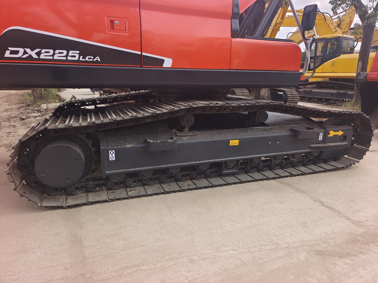 DOOSAN DX225 - حفار زحاف: صورة 4 DOOSAN DX225 - حفار زحاف: صورة 4