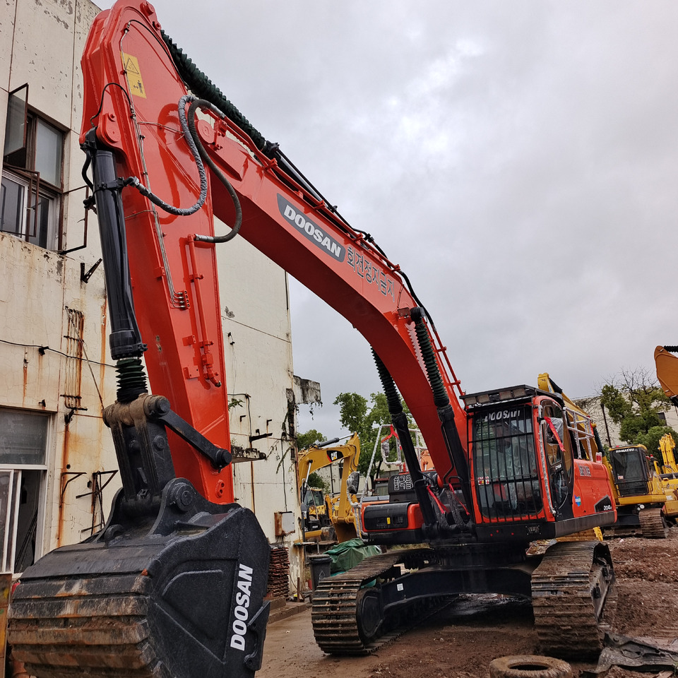 DOOSAN DX340LC-9C DX340LCA - حفار زحاف: صورة 2 DOOSAN DX340LC-9C DX340LCA - حفار زحاف: صورة 2