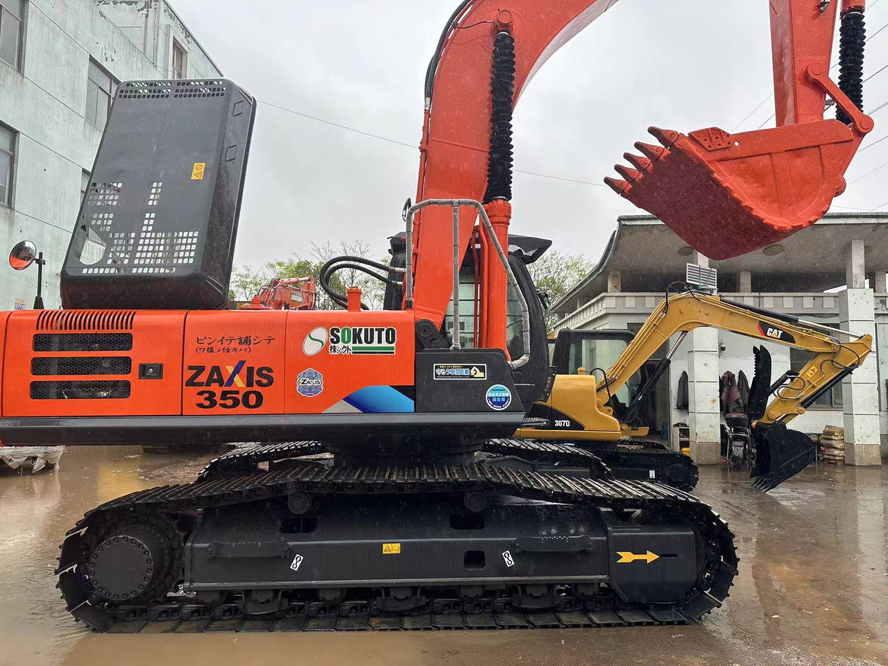 HITACHI ZX350 - حفار زحاف: صورة 3 HITACHI ZX350 - حفار زحاف: صورة 3