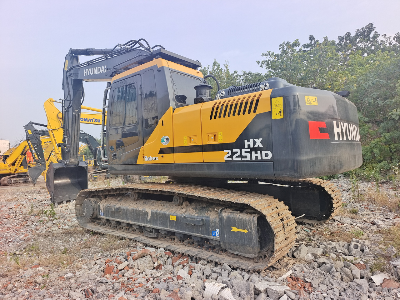 HYUNDAI HX225HD - حفارة دولاب: صورة 5 HYUNDAI HX225HD - حفارة دولاب: صورة 5
