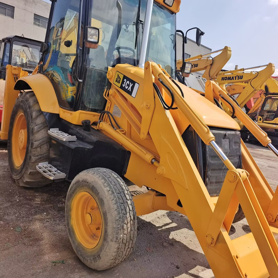 JCB 3CX MADE IN UK Jcb 3 CX 4 CX - جرافة حفار: صورة 2 JCB 3CX MADE IN UK Jcb 3 CX 4 CX - جرافة حفار: صورة 2
