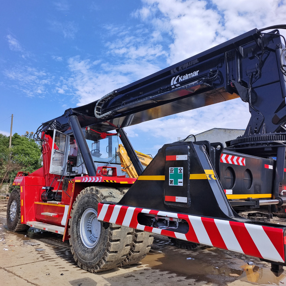 KALMAR DRF 450 DRT450 DRT DRD DRU 450 45 TON - المعبِّئ المناول: صورة 5 KALMAR DRF 450 DRT450 DRT DRD DRU 450 45 TON - المعبِّئ المناول: صورة 5