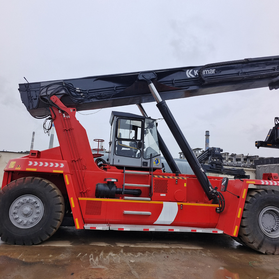 KALMAR DRF450 - المعبِّئ المناول: صورة 1 KALMAR DRF450 - المعبِّئ المناول: صورة 1