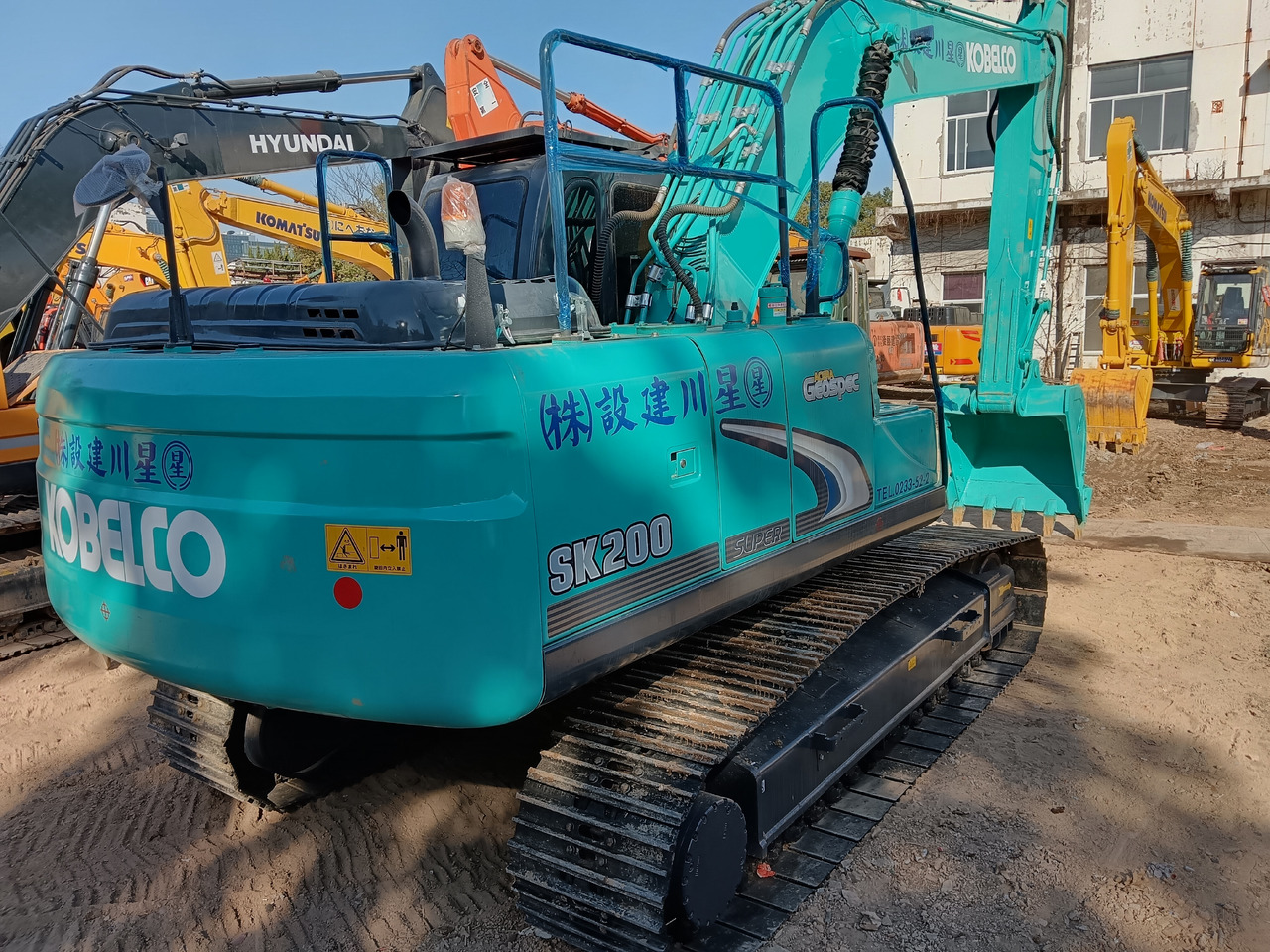 KOBELCO SK200-8 - حفار زحاف: صورة 1 KOBELCO SK200-8 - حفار زحاف: صورة 1