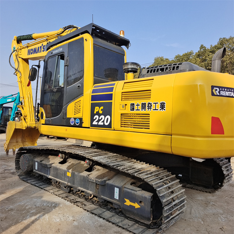 KOMATSU PC 220 - 8 N1 - حفار زحاف: صورة 1 KOMATSU PC 220 - 8 N1 - حفار زحاف: صورة 1