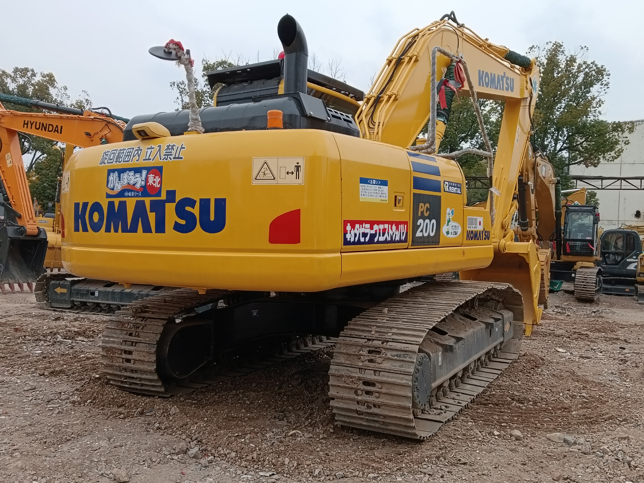 KOMATSU PC200-8 N1 - حفار زحاف: صورة 5 KOMATSU PC200-8 N1 - حفار زحاف: صورة 5