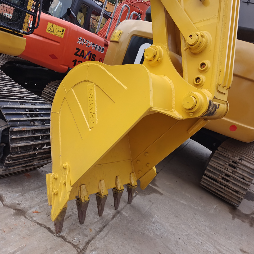 KOMATSU PC210LC-8 - حفار زحاف: صورة 5 KOMATSU PC210LC-8 - حفار زحاف: صورة 5