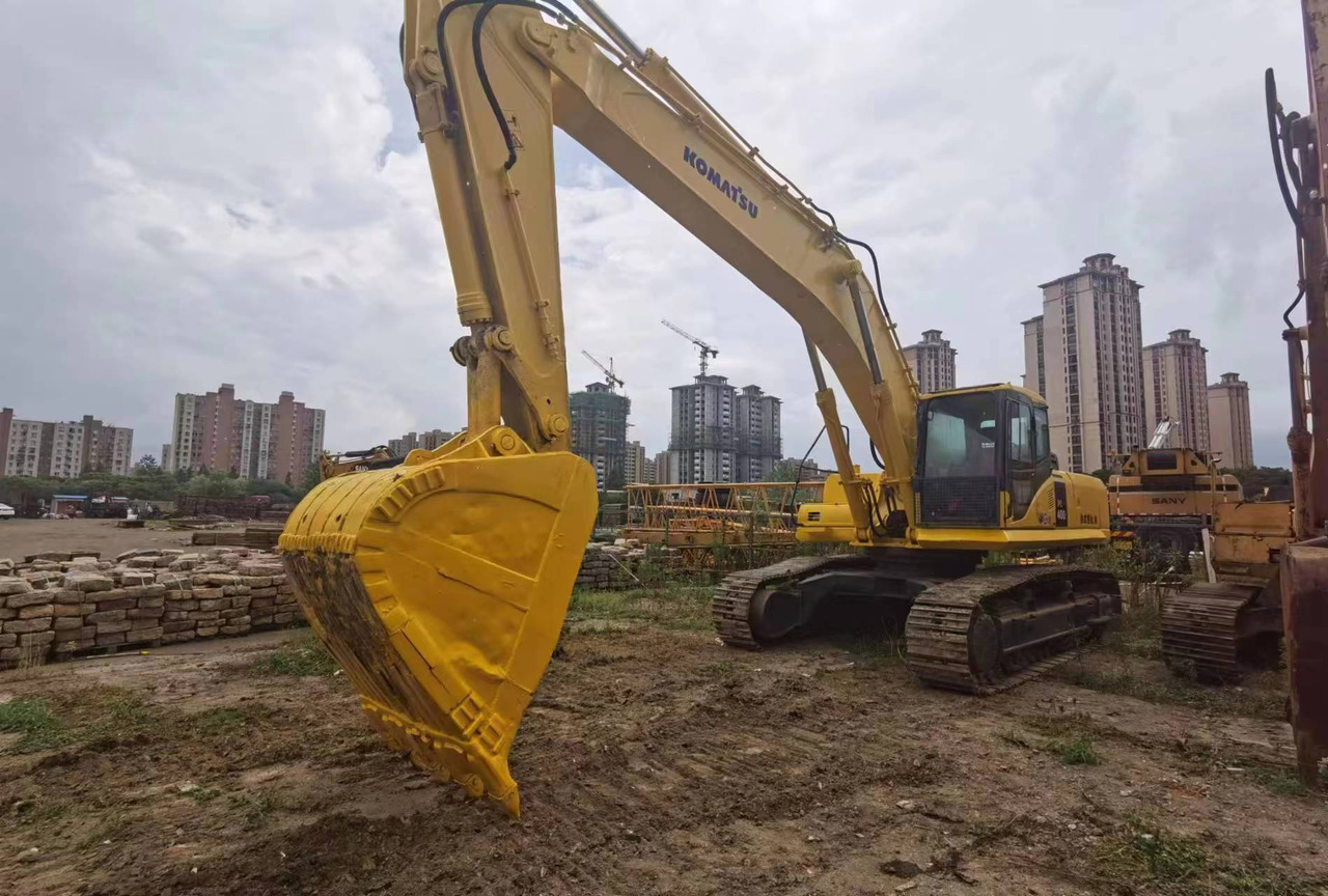 KOMATSU PC400-7 PC400 PC400-8 - حفار زحاف: صورة 5 KOMATSU PC400-7 PC400 PC400-8 - حفار زحاف: صورة 5