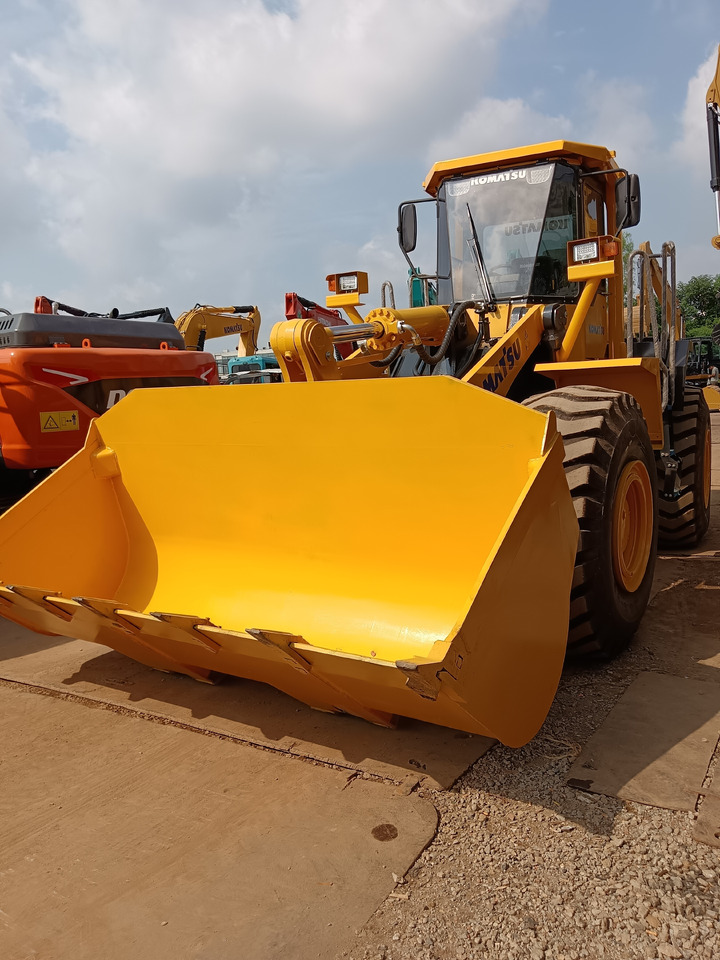 KOMATSU WA470-3 - اللودر بعجل: صورة 2 KOMATSU WA470-3 - اللودر بعجل: صورة 2