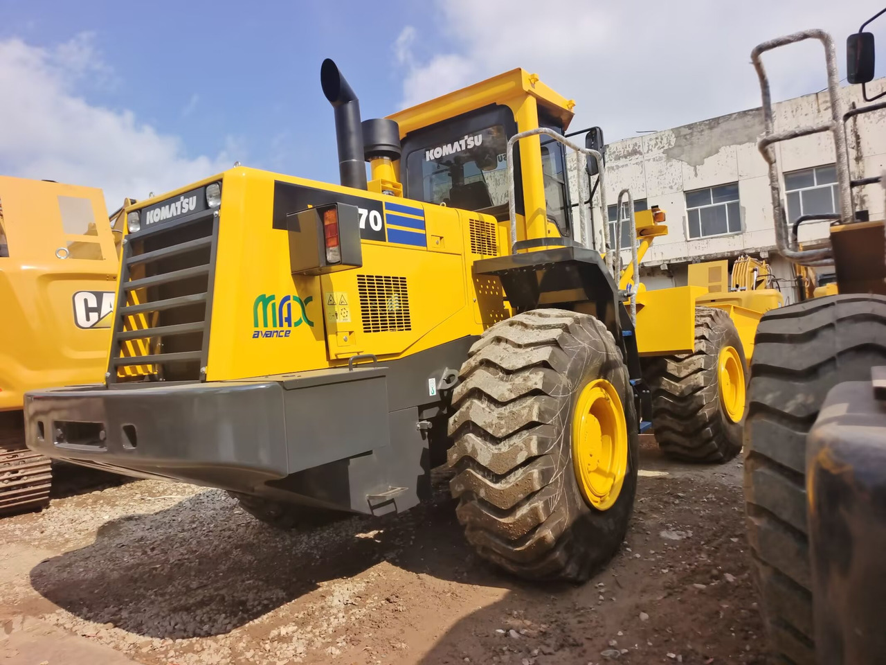 KOMATSU WA470-3 - اللودر بعجل: صورة 1 KOMATSU WA470-3 - اللودر بعجل: صورة 1