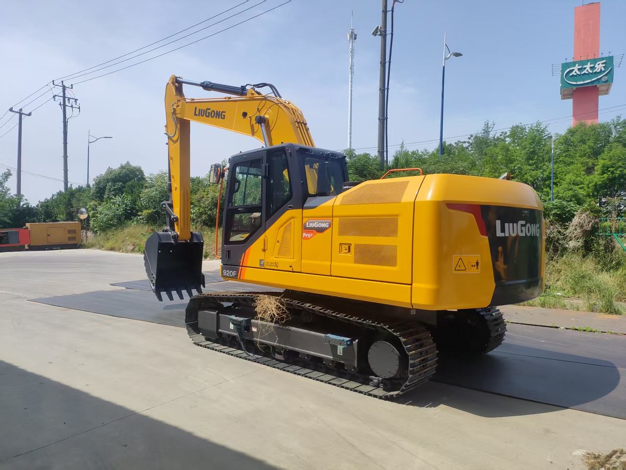 LIUGONG 920FG4 100% Brand New 21.5 TON 20 TON - حفار زحاف: صورة 1 LIUGONG 920FG4 100% Brand New 21.5 TON 20 TON - حفار زحاف: صورة 1