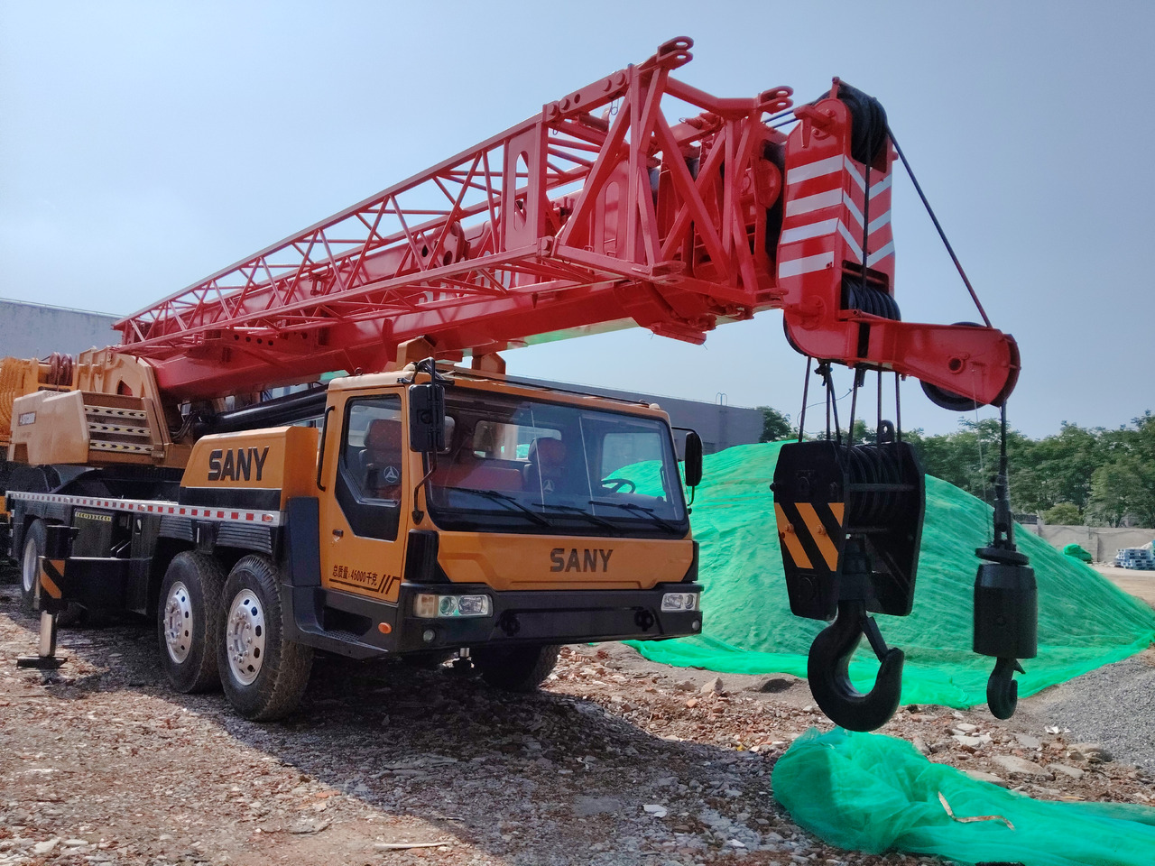 SANY STC800 80 TON - موبايل كرين: صورة 2 SANY STC800 80 TON - موبايل كرين: صورة 2
