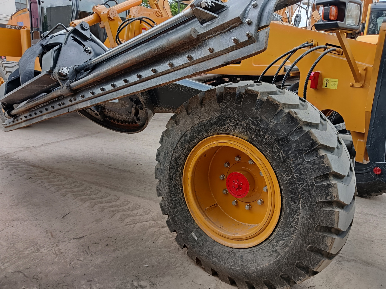 XCMG GR2153 WITH RIPPER AND TWO BLADES - ممهدة: صورة 4 XCMG GR2153 WITH RIPPER AND TWO BLADES - ممهدة: صورة 4