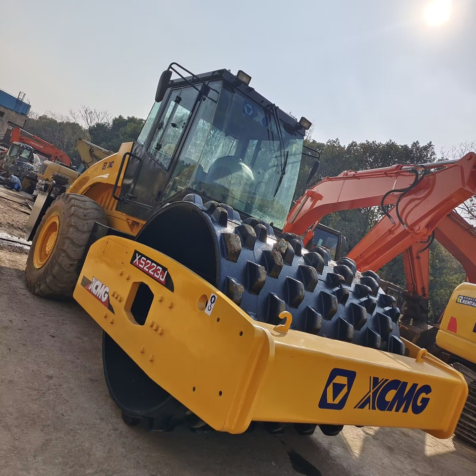 XCMG XS 223J Sheepfoot Compactor - مدحلة اسفلت: صورة 5 XCMG XS 223J Sheepfoot Compactor - مدحلة اسفلت: صورة 5