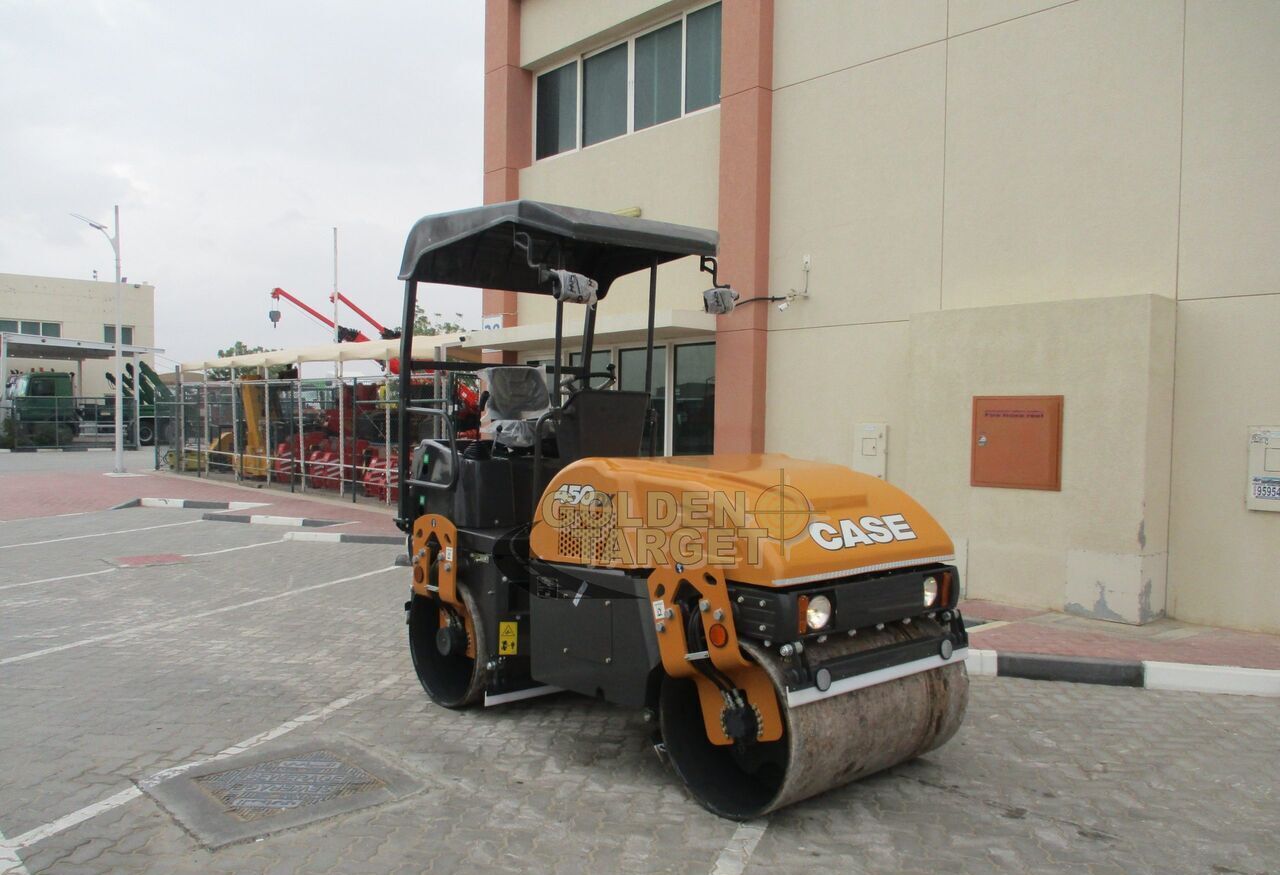 Case 450DX Roller - مدحلة اسفلت: صورة 1 Case 450DX Roller - مدحلة اسفلت: صورة 1