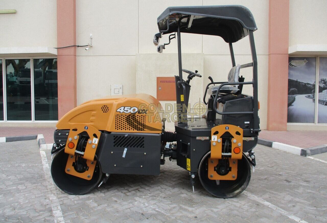Case 450DX Roller - مدحلة اسفلت: صورة 5 Case 450DX Roller - مدحلة اسفلت: صورة 5