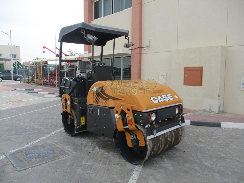 Case 450DX Tandem Roller - اسطوانة المزرعة: صورة 1 Case 450DX Tandem Roller - اسطوانة المزرعة: صورة 1