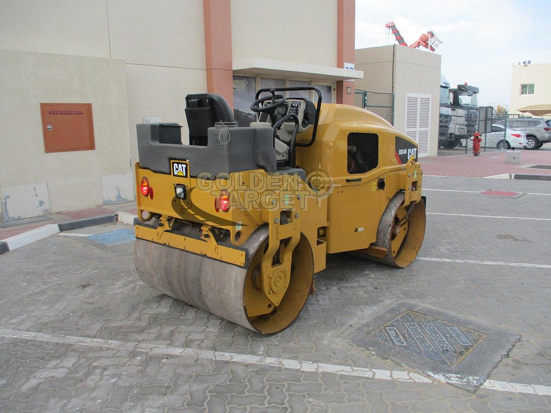 Caterpillar CB34B - اسطوانة المزرعة: صورة 3 Caterpillar CB34B - اسطوانة المزرعة: صورة 3