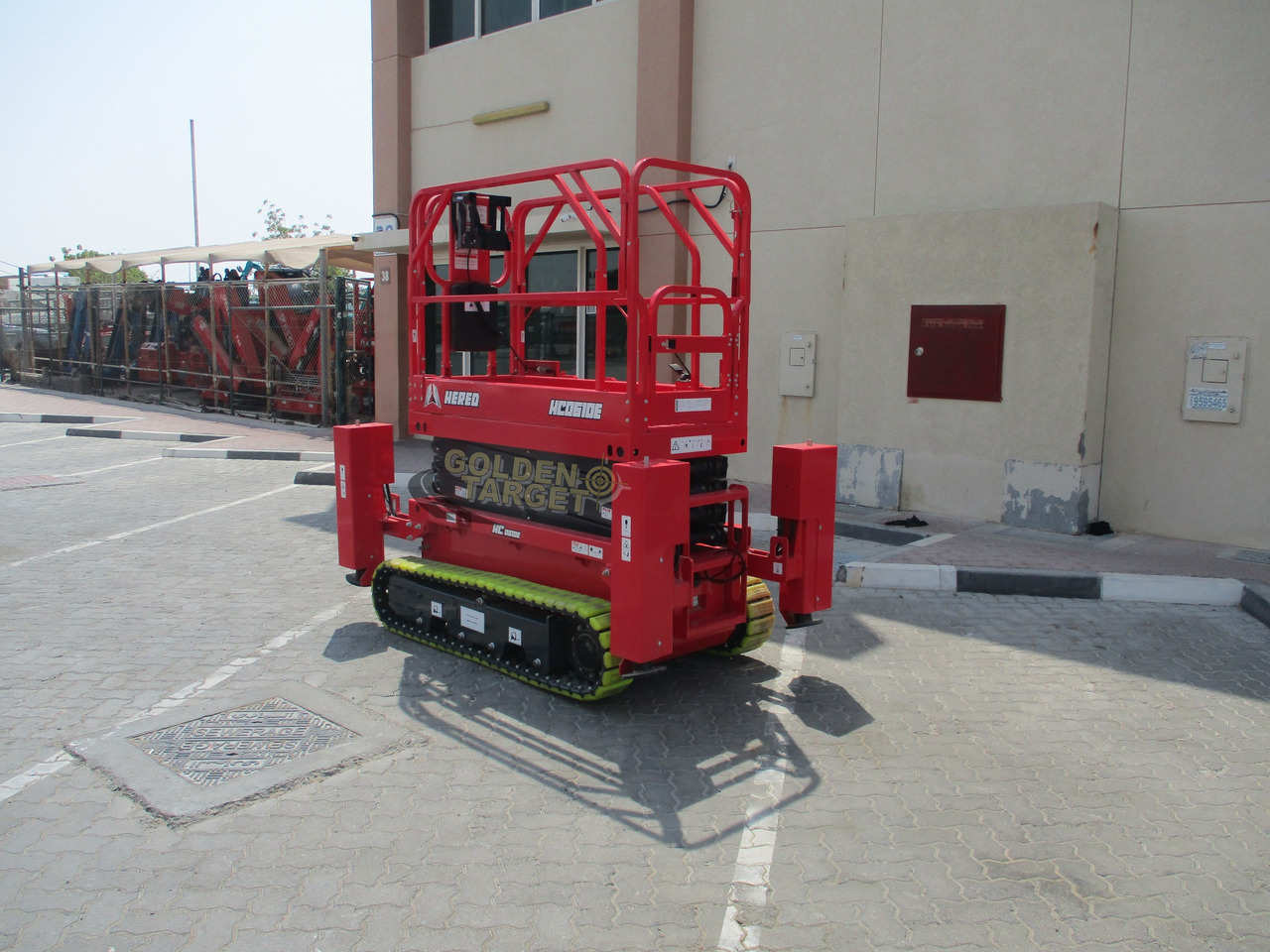 Hered HC0610E Electric Crawler Scissor Lift - رافعة هيدروليكية مقصية: صورة 4 Hered HC0610E Electric Crawler Scissor Lift - رافعة هيدروليكية مقصية: صورة 4