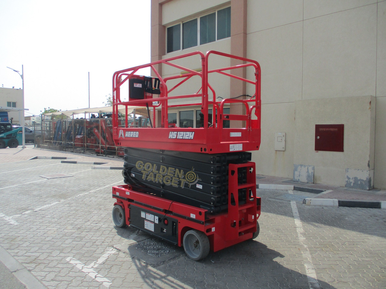Hered HS1212H Hydraulic Scissor Lift - رافعة هيدروليكية مقصية: صورة 4 Hered HS1212H Hydraulic Scissor Lift - رافعة هيدروليكية مقصية: صورة 4