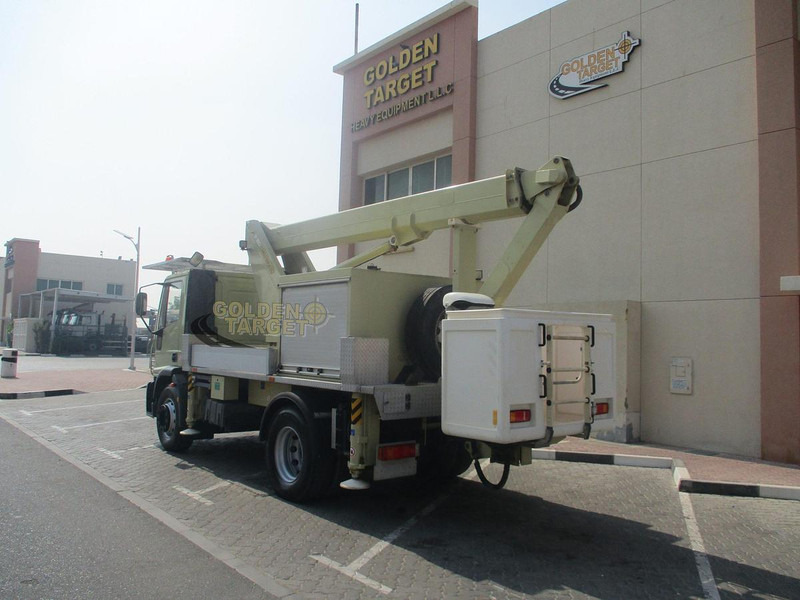 Iveco EuroCargo 180E28 - معدات الوصول: صورة 4 Iveco EuroCargo 180E28 - معدات الوصول: صورة 4