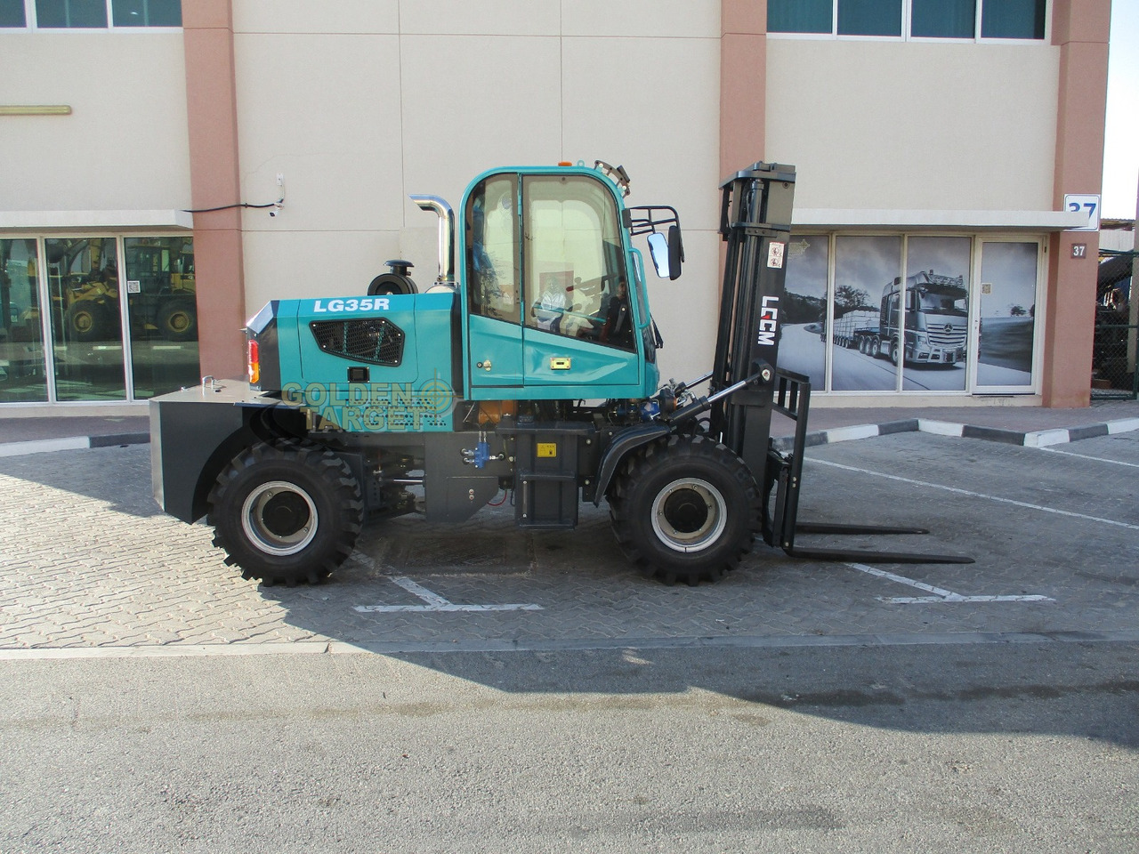 LGCM LG35R Rough Terrain Forklift - رافعة شوكية ديزل: صورة 5 LGCM LG35R Rough Terrain Forklift - رافعة شوكية ديزل: صورة 5