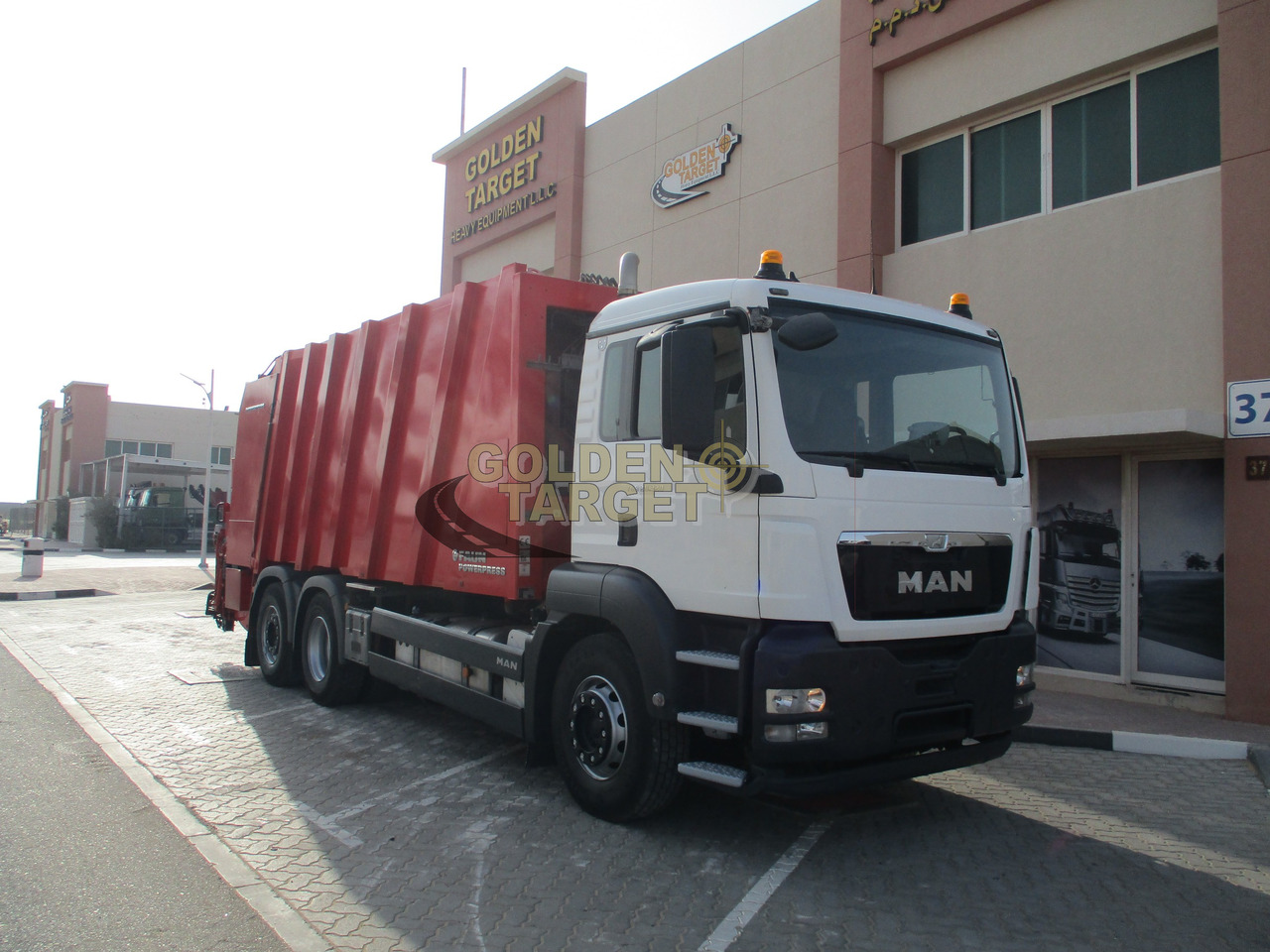 MAN TGS26.320 6×2 Garbage Truck - شاحنة النفايات: صورة 1 MAN TGS26.320 6×2 Garbage Truck - شاحنة النفايات: صورة 1