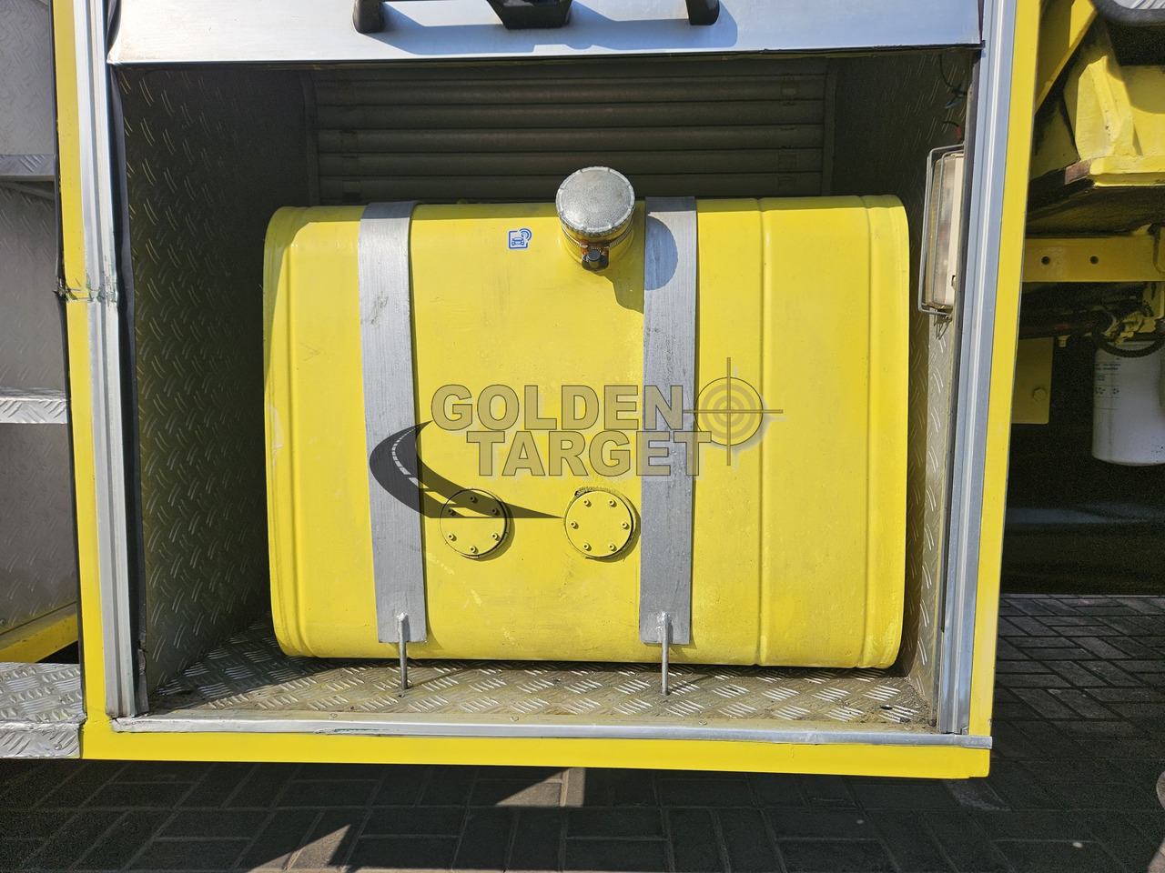 سيارة إطفاء MERCEDES-BENZ 2638 6×4 MANLIFT TRUCK 1998: صورة 12 سيارة إطفاء MERCEDES-BENZ 2638 6×4 MANLIFT TRUCK 1998: صورة 12