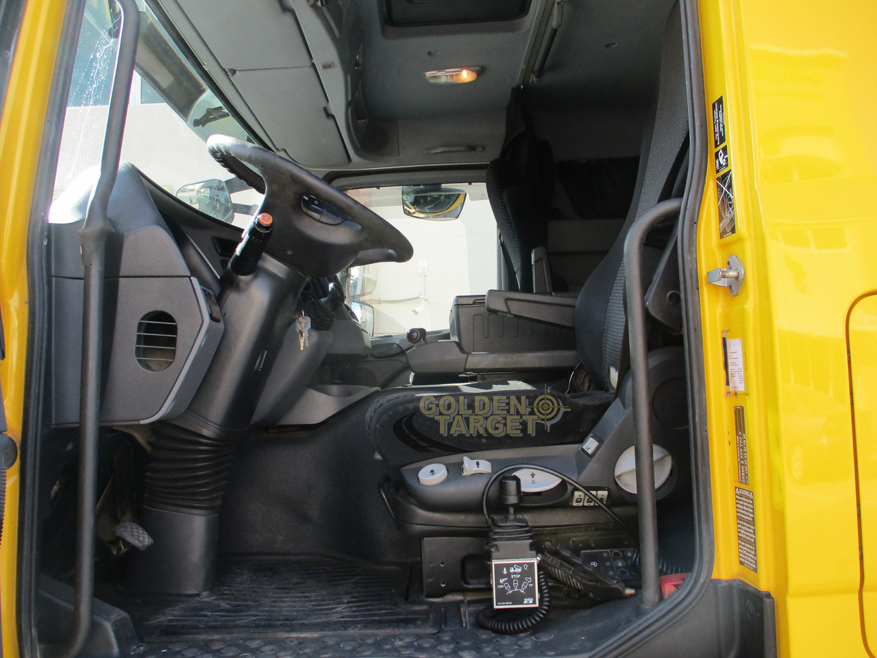 MERCEDES-BENZ Actros 2048 4x4 Head Truck MERCEDES-BENZ Actros 2048 4x4 Head Truck: صورة 10 MERCEDES-BENZ Actros 2048 4x4 Head Truck MERCEDES-BENZ Actros 2048 4x4 Head Truck: صورة 10