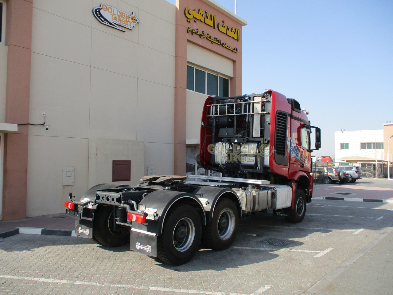 MERCEDES-BENZ Arocs 3363 6x6 Head Truck - وحدة جر: صورة 3 MERCEDES-BENZ Arocs 3363 6x6 Head Truck - وحدة جر: صورة 3