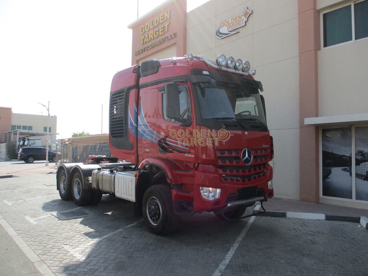 MERCEDES-BENZ Arocs 3363 6x6 Head Truck - وحدة جر: صورة 1 MERCEDES-BENZ Arocs 3363 6x6 Head Truck - وحدة جر: صورة 1