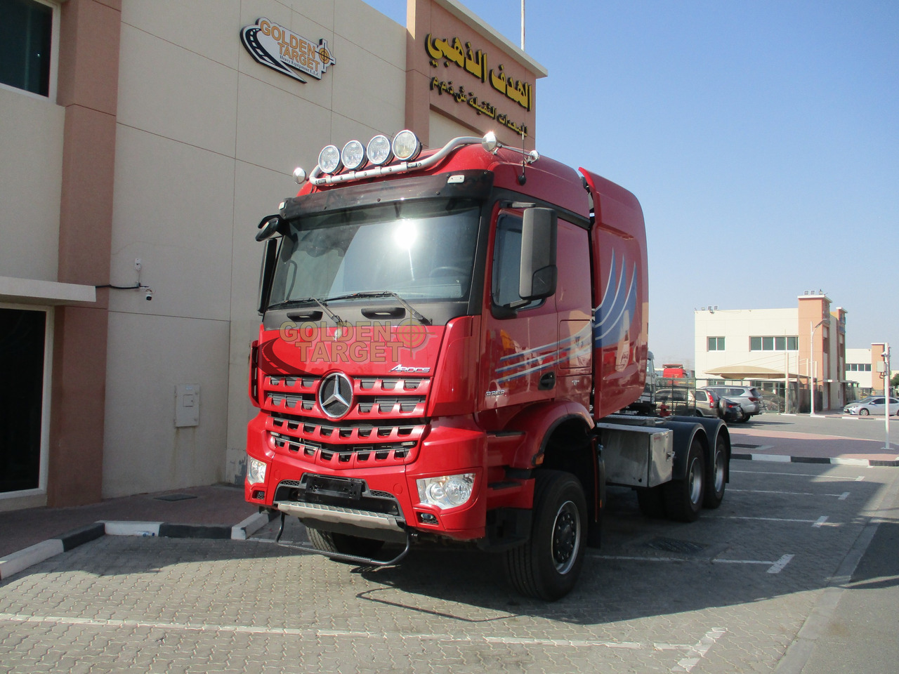 MERCEDES-BENZ Arocs 3363 6x6 Head Truck - وحدة جر: صورة 2 MERCEDES-BENZ Arocs 3363 6x6 Head Truck - وحدة جر: صورة 2